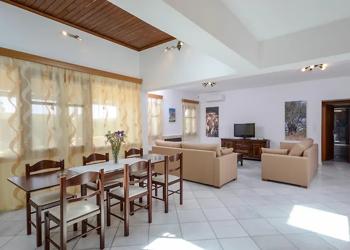 Naxos * Kato Sangrion