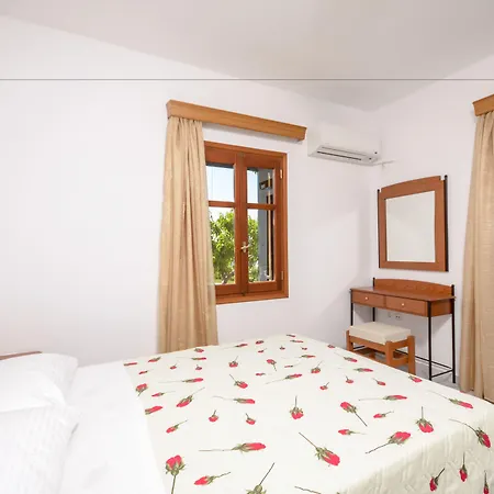 Naxos Semesterbostad Kato Sangrion