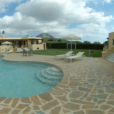 Naxos * Kato Sangrion