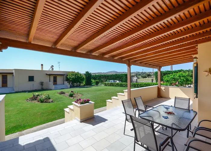 Naxos * Kato Sangrion