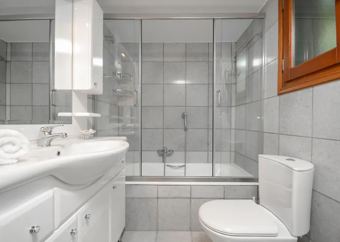 Naxos * Kato Sangrion